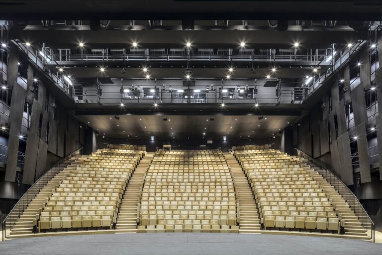 Théâtre de la Ville Paris - ©Boegly + Grazia