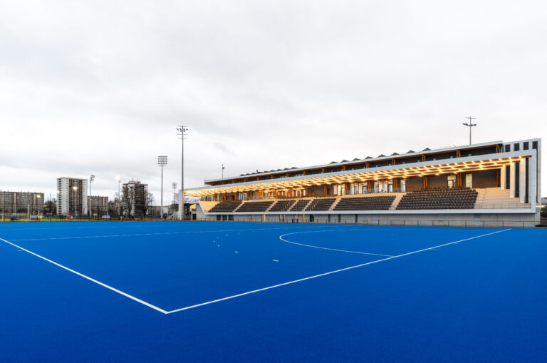 Stade Yves-du-Manoir bd ©simonguesdon fond