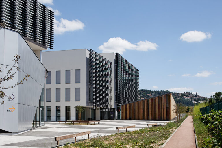 chu st etienne fond