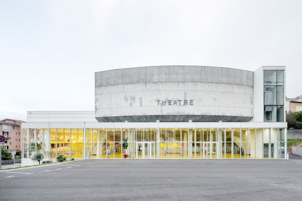 Théâtre, privas © boegly + grazia 01