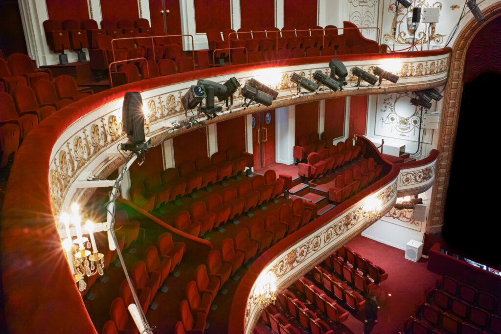 théâtre marigny, paris © altia 01